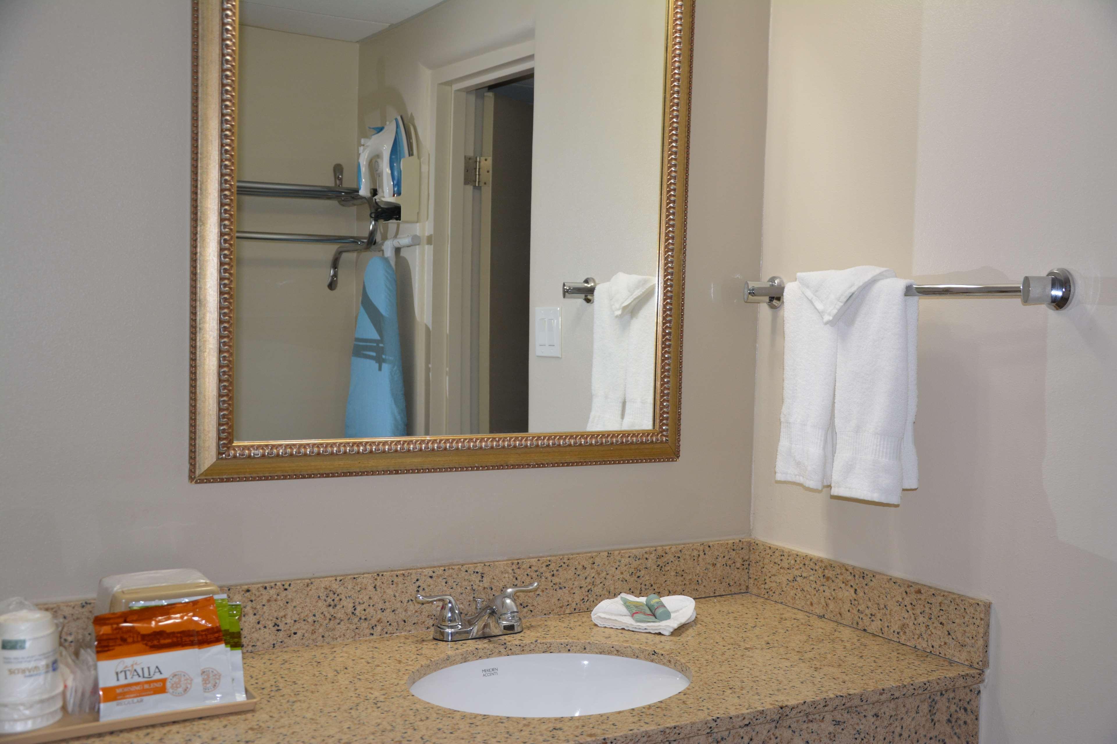 Best Western El Rancho Palacio Roswell Exterior photo