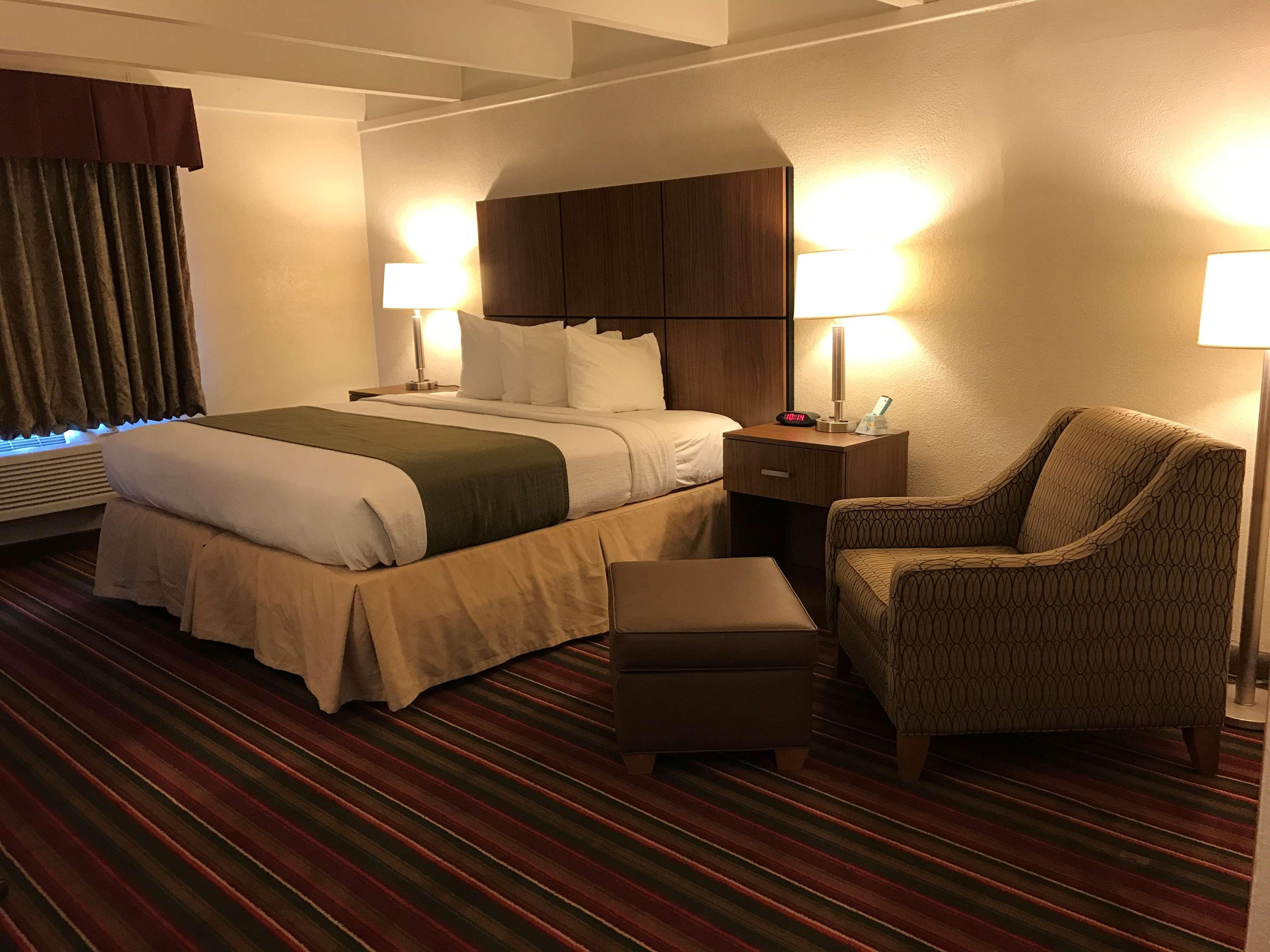 Best Western El Rancho Palacio Roswell Exterior photo