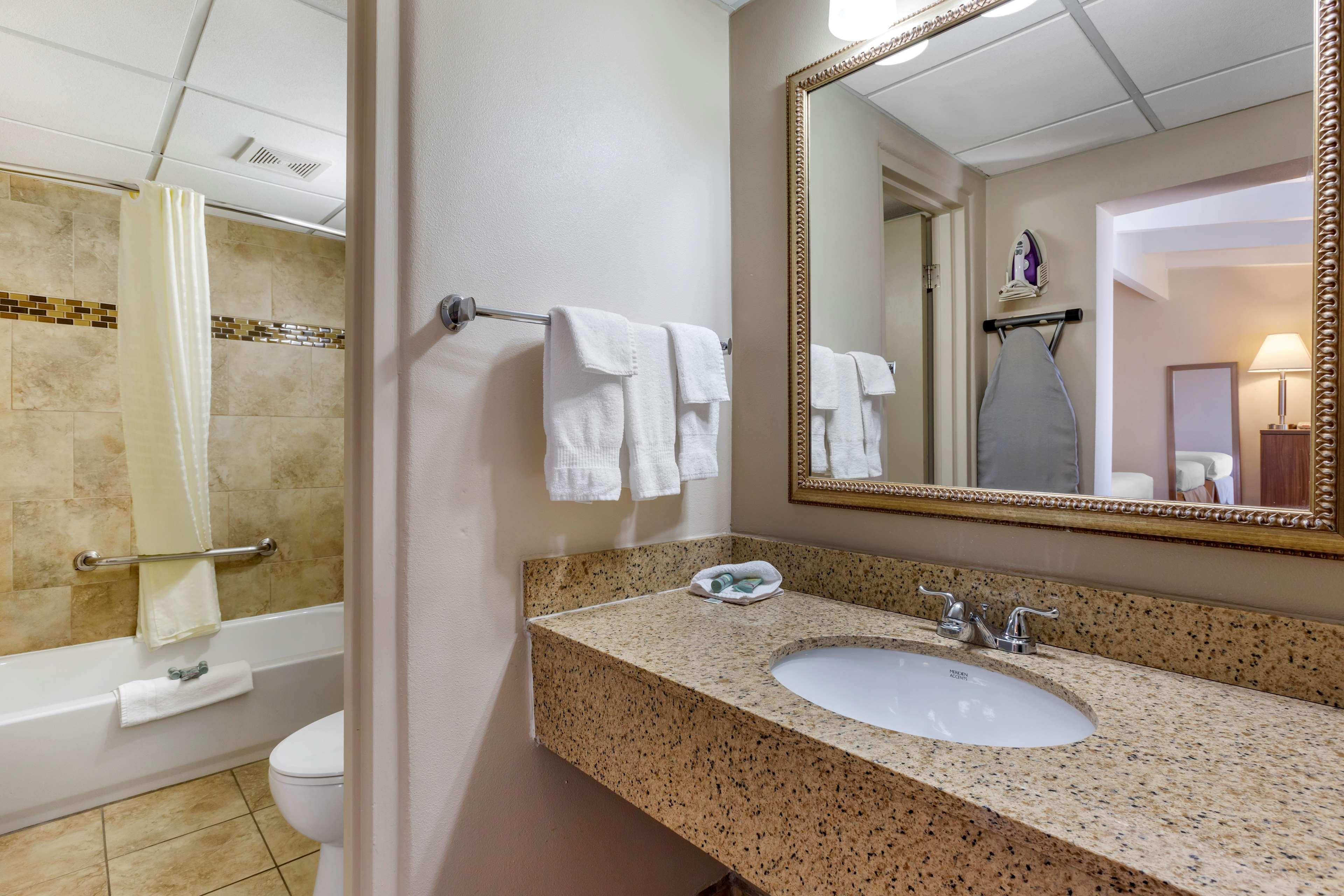 Best Western El Rancho Palacio Roswell Exterior photo