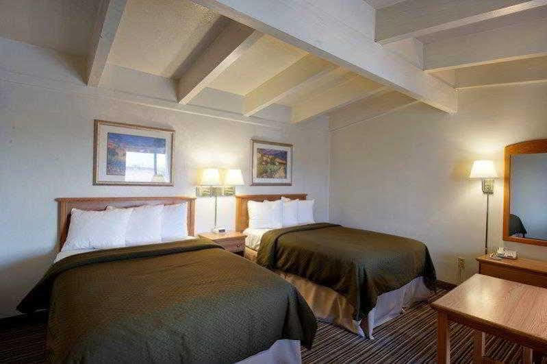 Best Western El Rancho Palacio Roswell Exterior photo